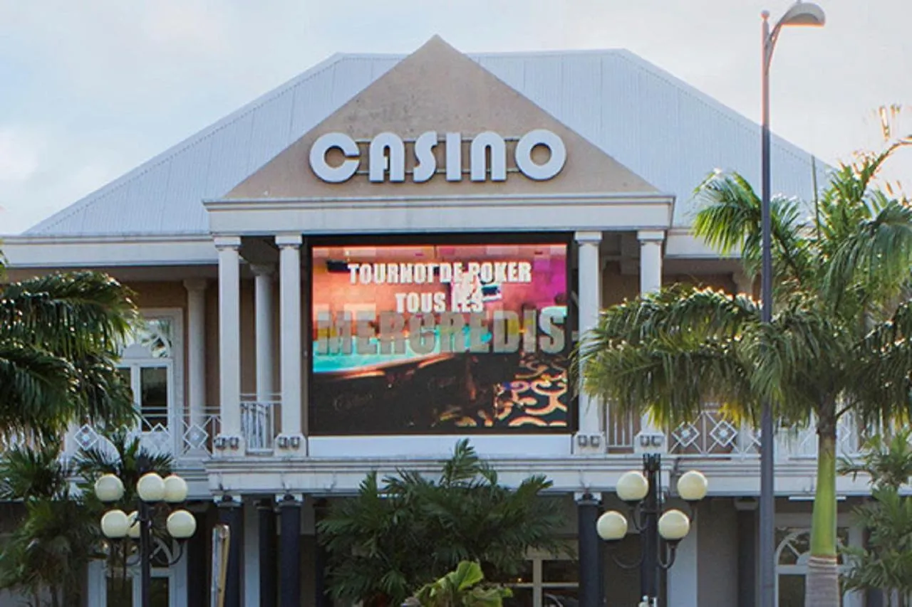 T3 Bel Enclos Schoelcher Kybo Karaib Location Vue Mer Calme Martinique